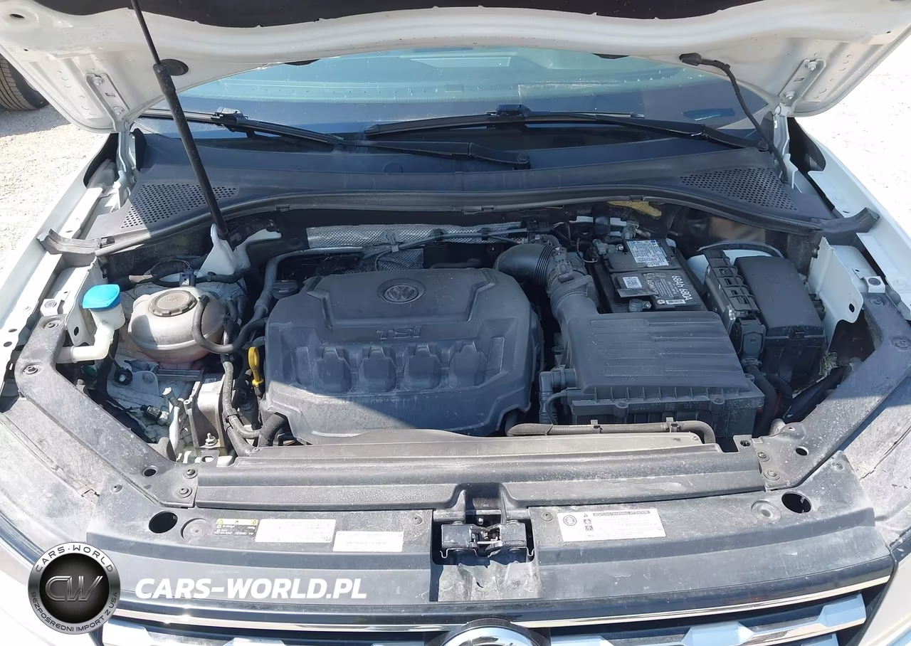 2018 Volkswagen Tiguan 2.0T S VIN:3VV0B7AX9JM022867 - 10