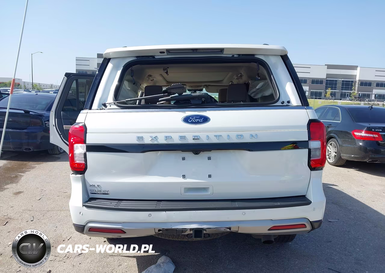 2024 Ford Expedition Xlt VIN:1FMJU1J80REB13431 - 17