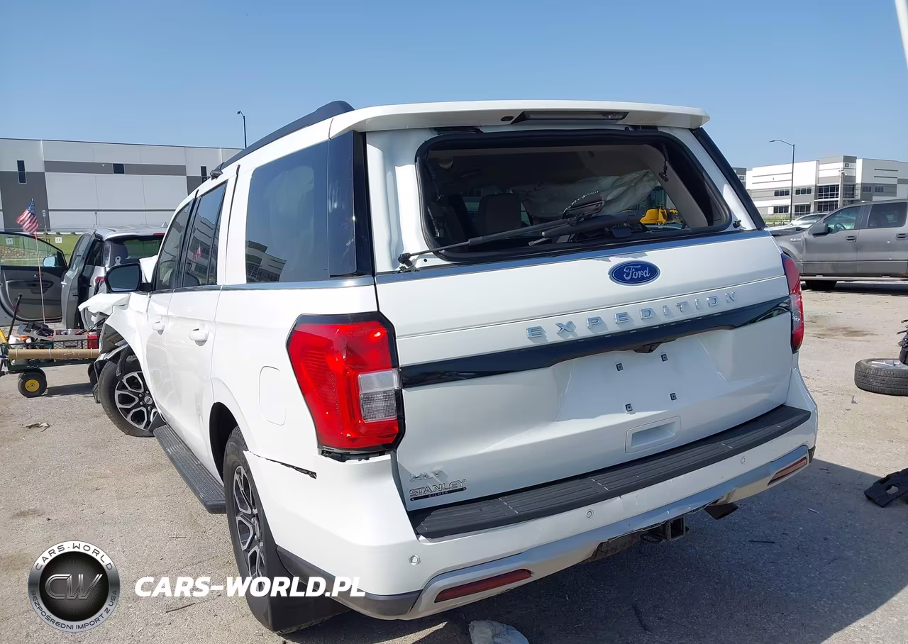 2024 Ford Expedition Xlt VIN:1FMJU1J80REB13431 - 3
