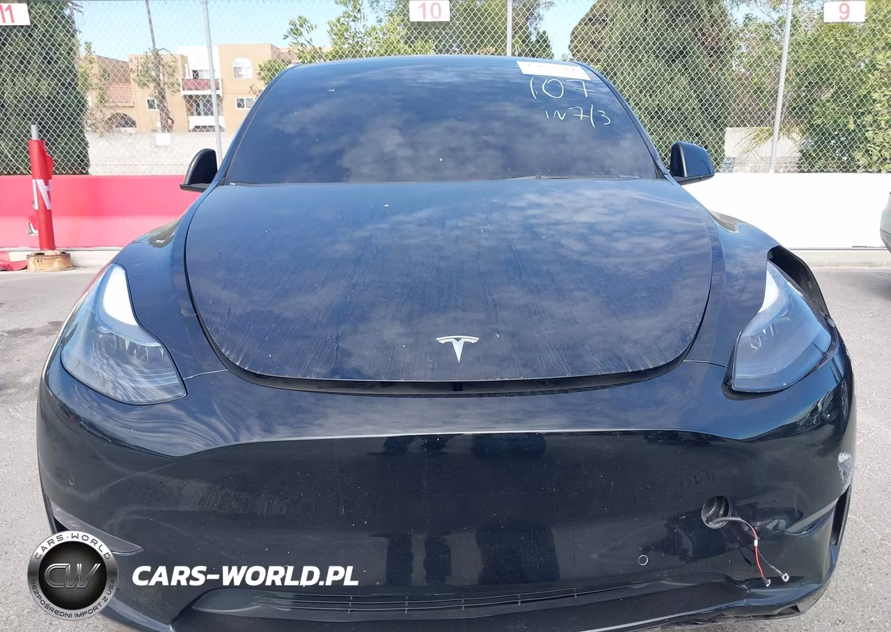 2022 Tesla Model Y Performance Dual Motor All-Wheel Drive VIN:7SAYGDEF1NF532601 - 14