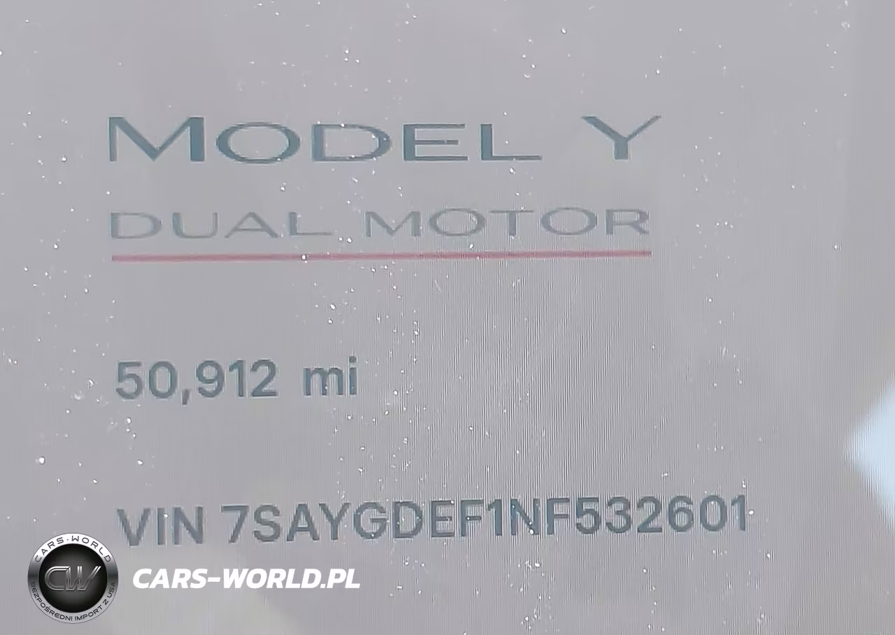 2022 Tesla Model Y Performance Dual Motor All-Wheel Drive VIN:7SAYGDEF1NF532601 - 17