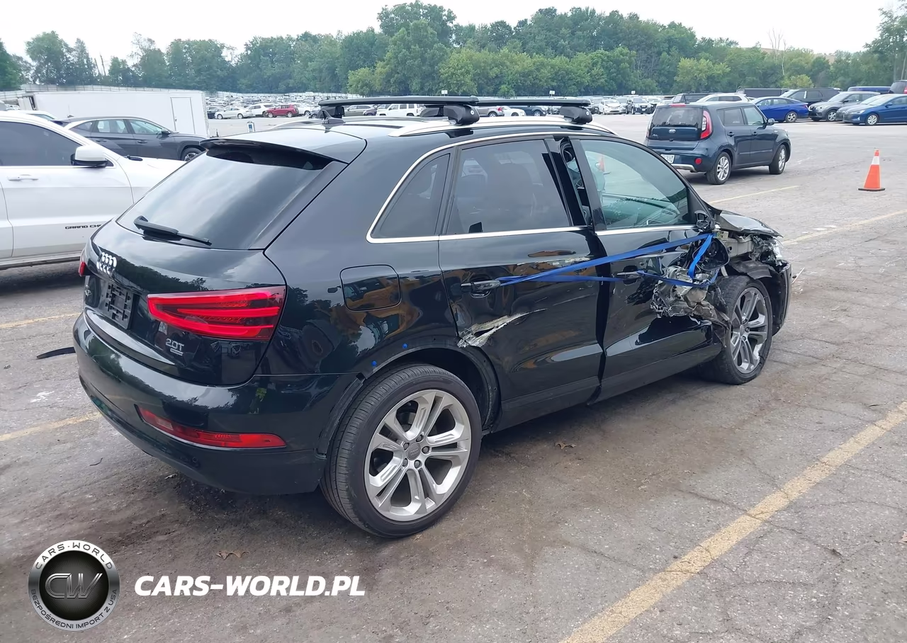 2015 Audi Q3 2.0T Premium Plus VIN:WA1EFCFS3FR003116 - 4