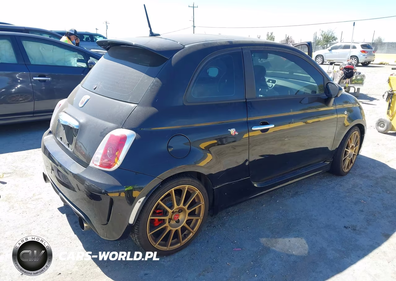 2012 Fiat 500 Abarth VIN:3C3CFFFH0CT314237 - 4