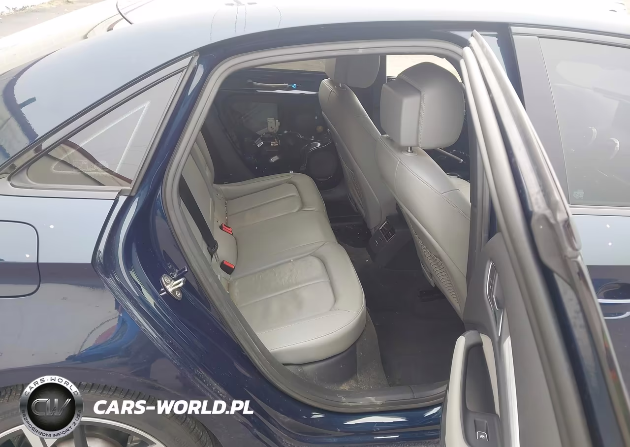 2020 Audi A3 Premium Plus 45 Tfsi S Line Quattro S Tronic VIN:WAUJEGFF0LA095939 - 8