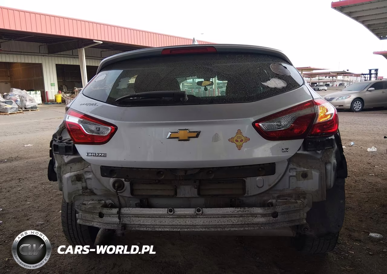 2019 Chevrolet Cruze Lt VIN:3G1BE6SM0KS525318 - 17