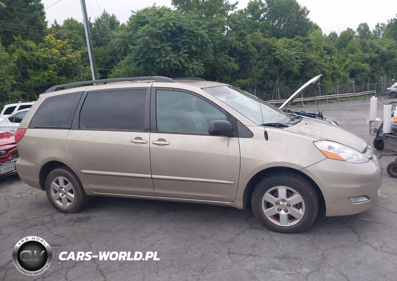 2010 Toyota Sienna Xle VIN:5TDYK4CC1AS294811 - 13