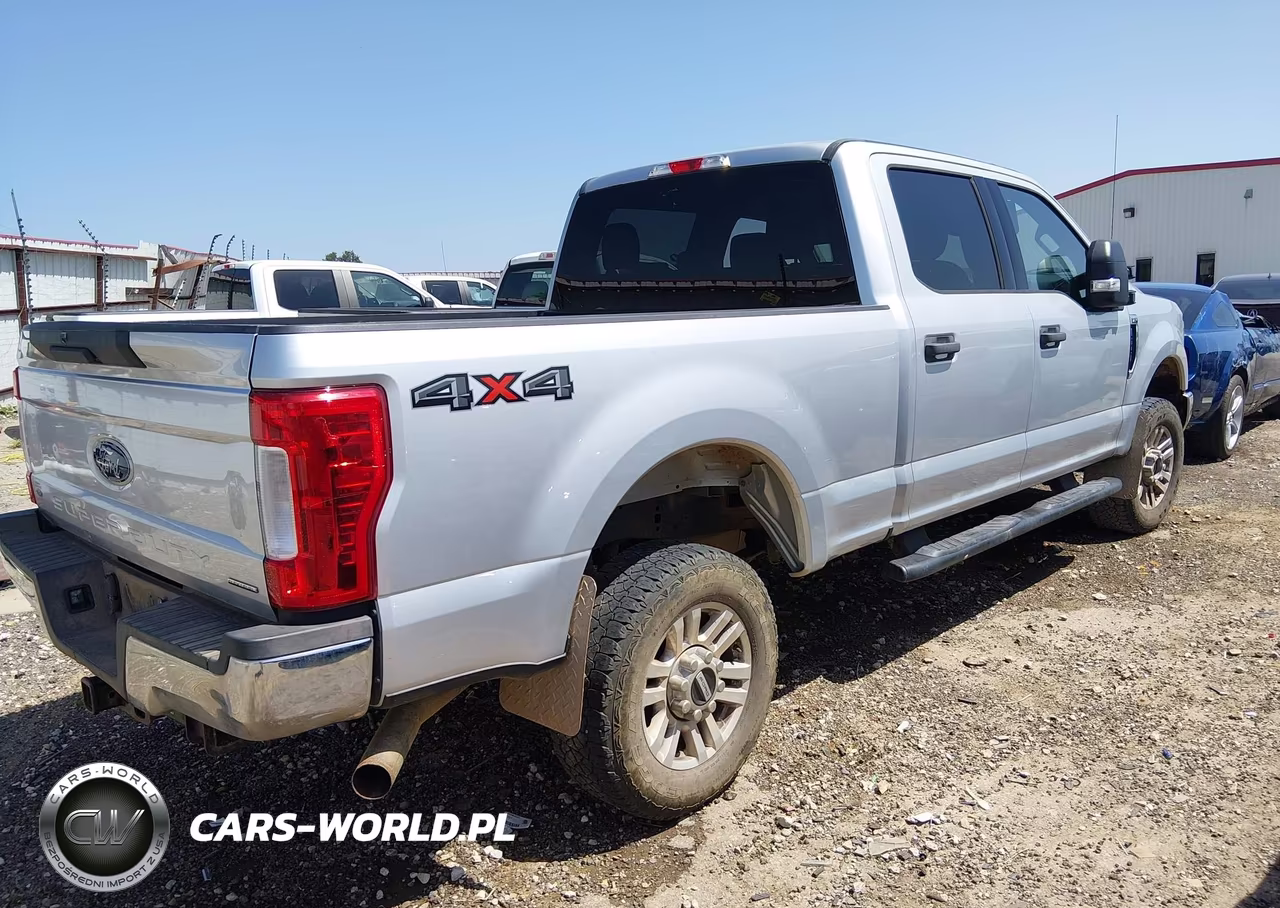 2017 Ford F-250 Xlt VIN:1FT7W2B63HEE98008 - 4