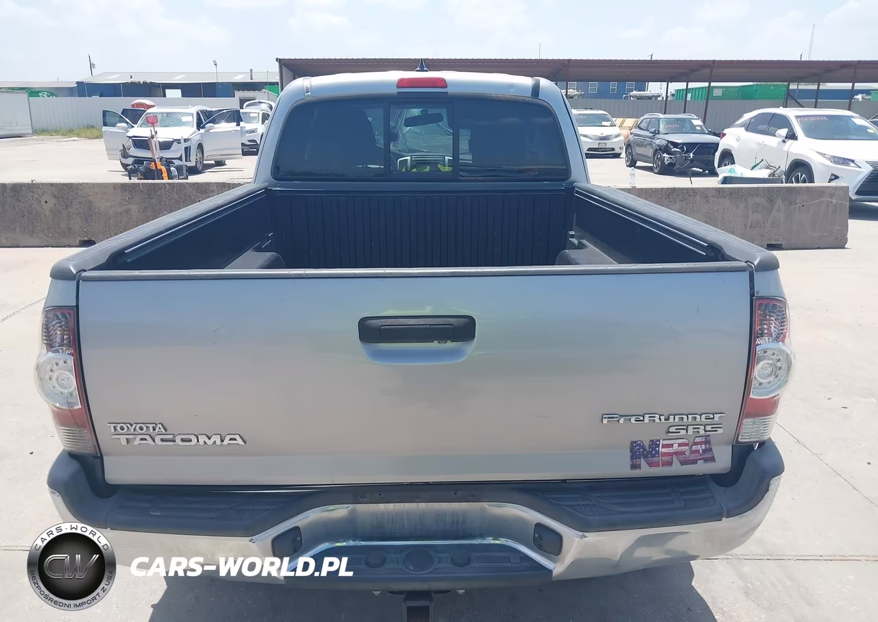 2014 Toyota Tacoma Prerunner VIN:5TFTX4GN9EX029061 - 16