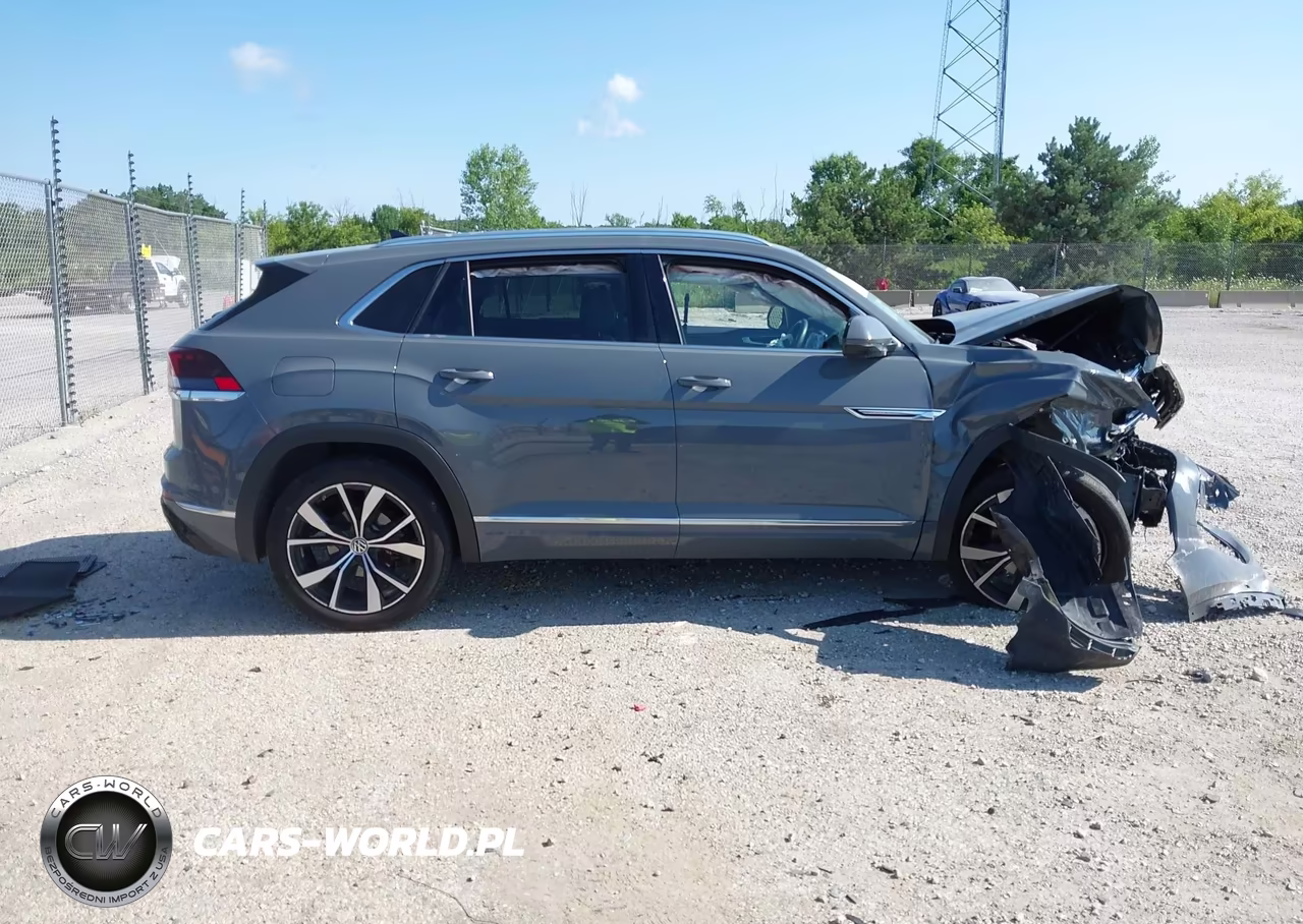 2025 Volkswagen Atlas Cross Sport 2.0T Sel Premium R-Line VIN:1V2FE2CA1SC202423 - 12