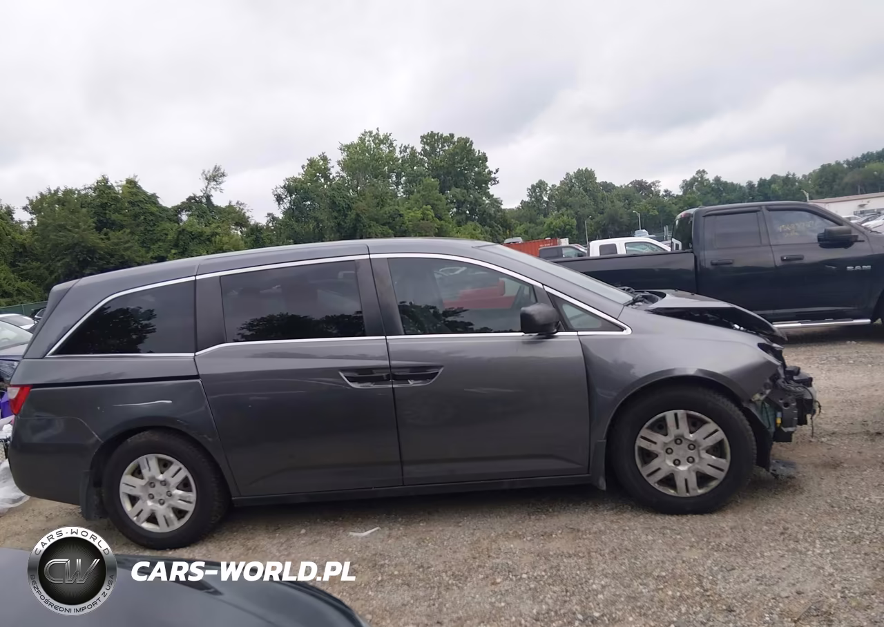 2013 Honda Odyssey Lx VIN:5FNRL5H2XDB064202 - 13
