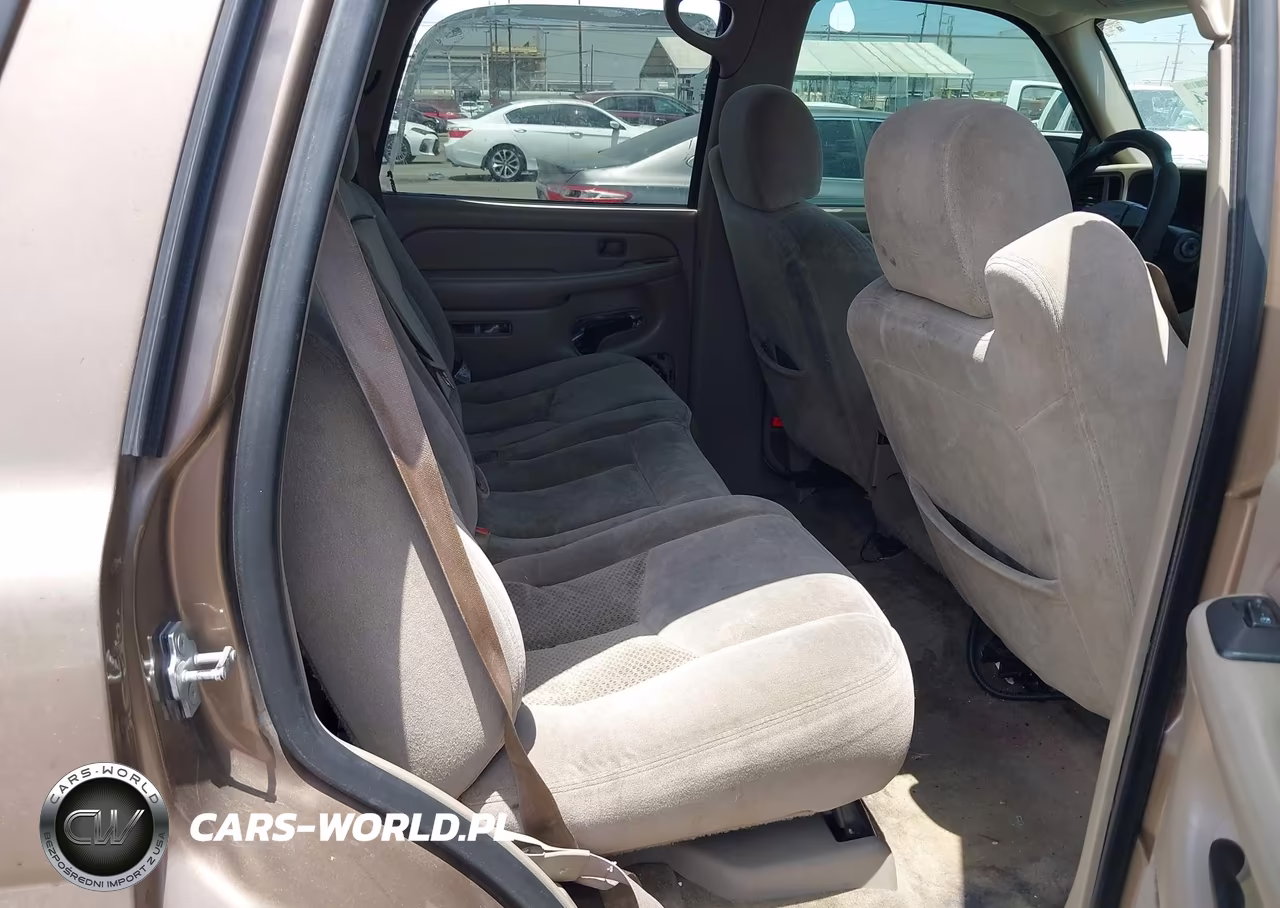 2004 Chevrolet Tahoe Ls VIN:1GNEC13VX4R268489 - 8