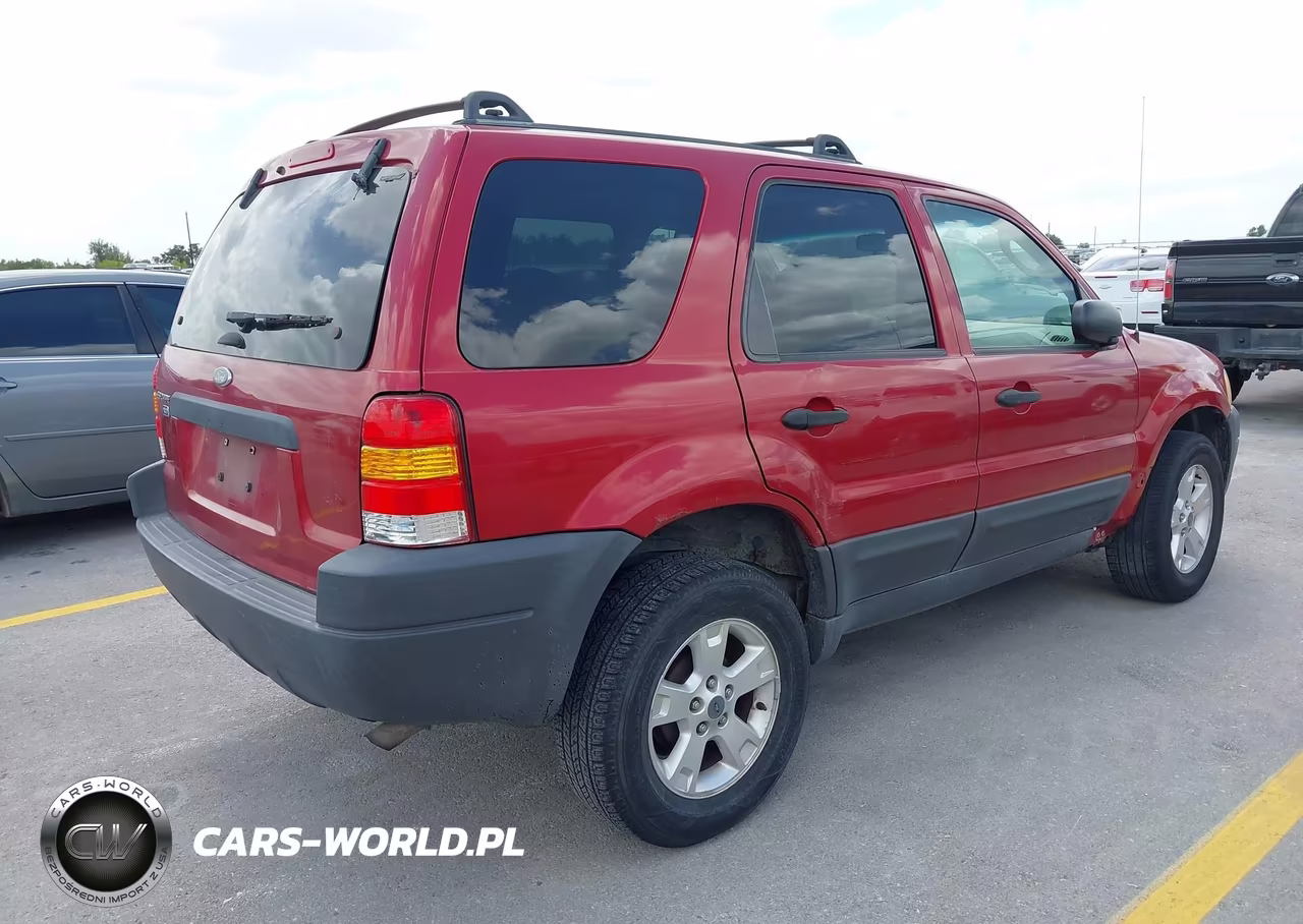 2004 Ford Escape Xlt VIN:1FMYU03174KA42649 - 4