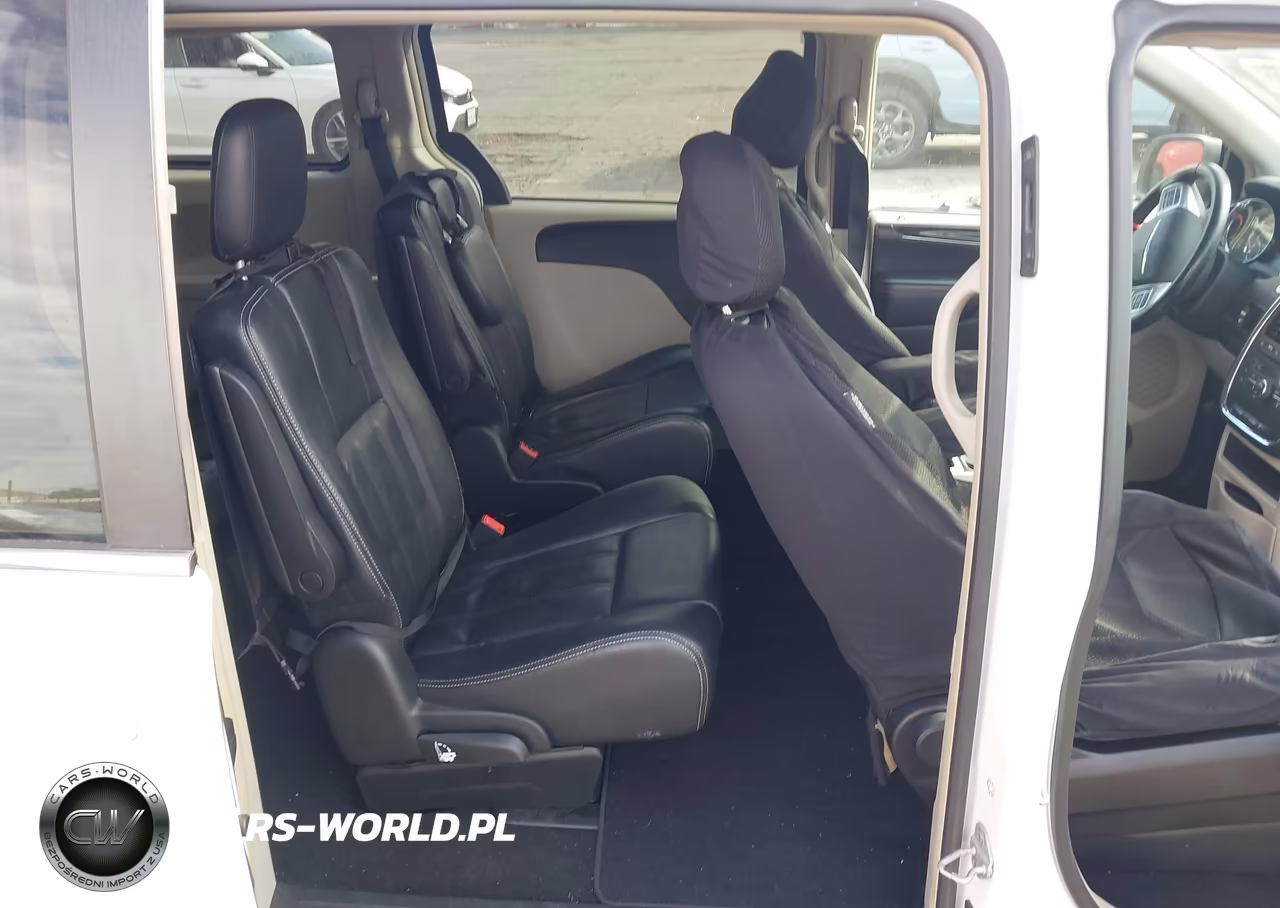 2013 Chrysler Town & Country Touring VIN:2C4RC1BG1DR815365 - 8