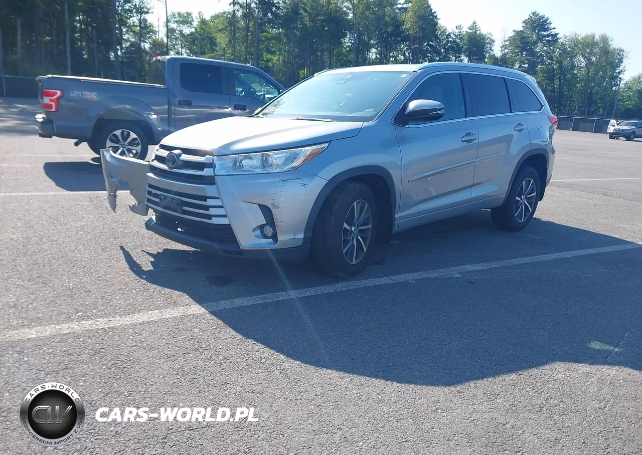 2017 Toyota Highlander Xle VIN:5TDJZRFH7HS413912 - 2