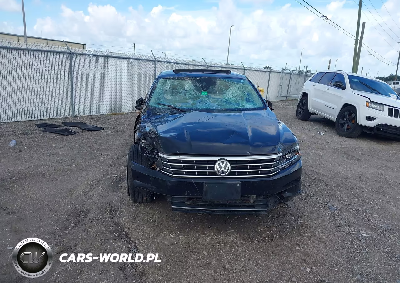 2017 Volkswagen Passat 1.8T Sel Premium VIN:1VWCT7A31HC073309 - 12