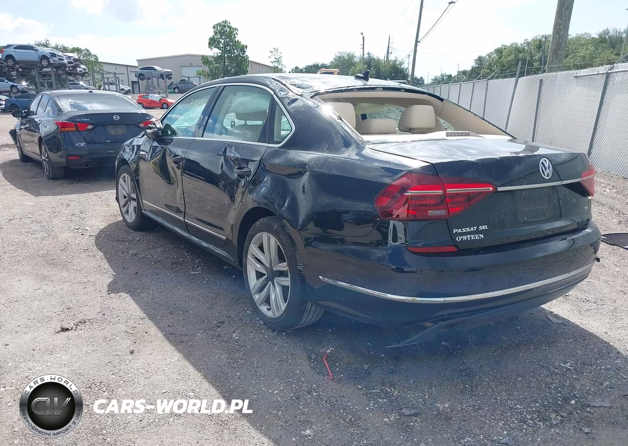 2017 Volkswagen Passat 1.8T Sel Premium VIN:1VWCT7A31HC073309 - 3