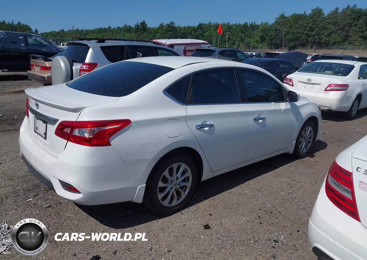 2017 Nissan Sentra S VIN:3N1AB7AP3HY295991 - 4