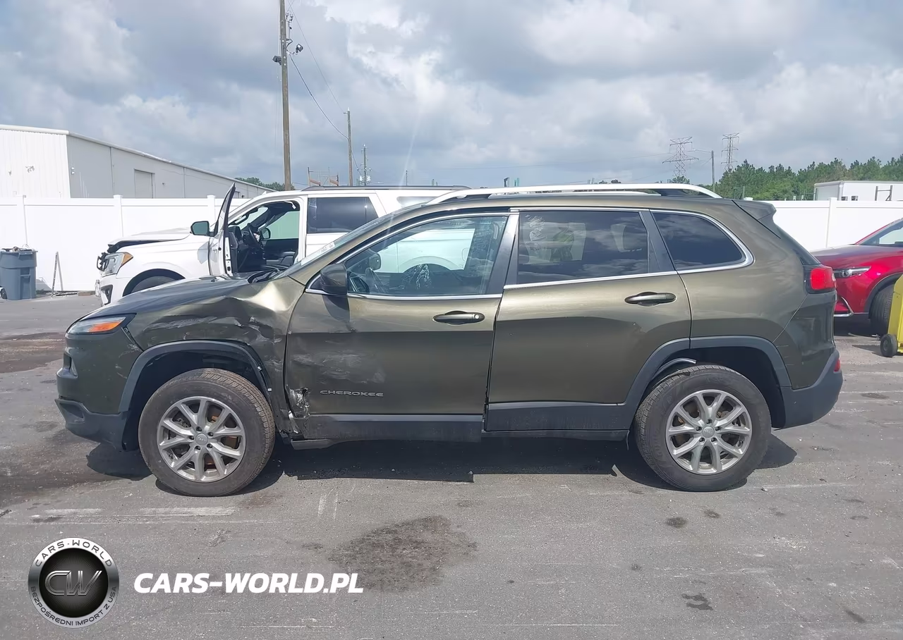 2016 Jeep Cherokee Latitude VIN:1C4PJMCB0GW117259 - 14