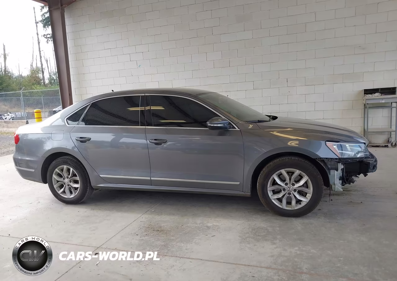 2016 Volkswagen Passat 1.8T S VIN:1VWAT7A33GC011335 - 14