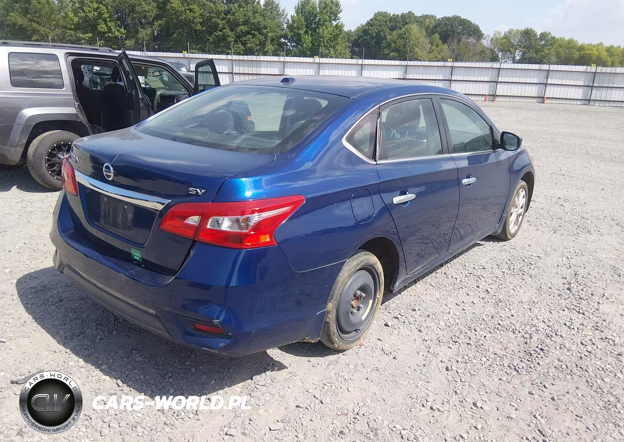 2018 Nissan Sentra Sv VIN:3N1AB7AP2JY294806 - 4