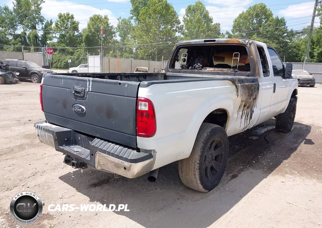 2012 Ford F-250 Xl VIN:1FT7X2B60CED05500 - 4