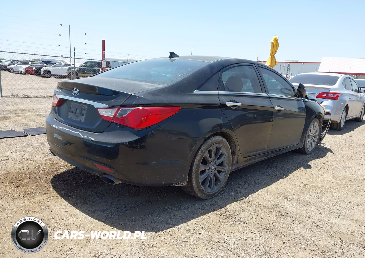 2011 Hyundai Sonata Se 2.0T VIN:5NPEC4AB3BH315563 - 4