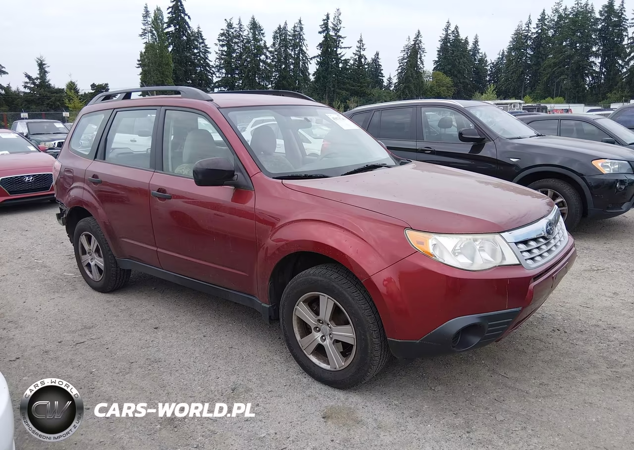 2013 Subaru Forester 2.5X – zdjęcie 1 z 12