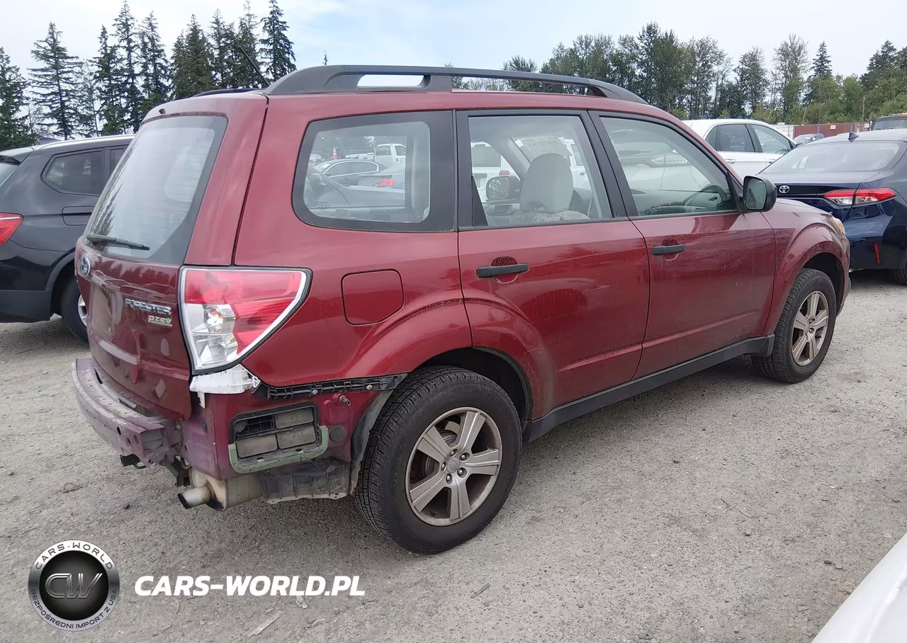 2013 Subaru Forester 2.5X VIN:JF2SHABC3DH423257 - 4