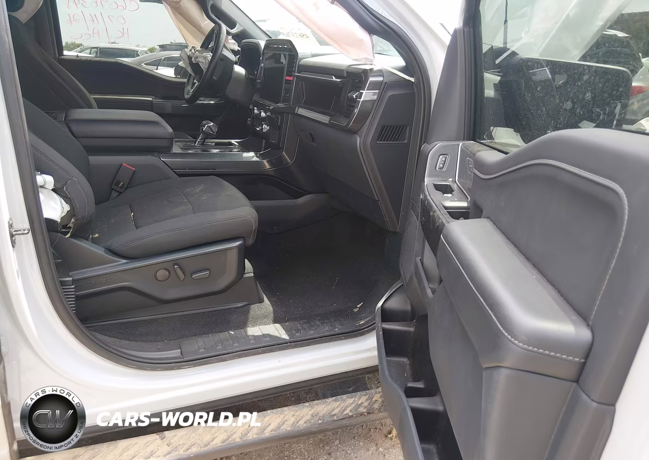 2023 Ford F-150 Xlt VIN:1FTFW1ED3PFC85584 - 5