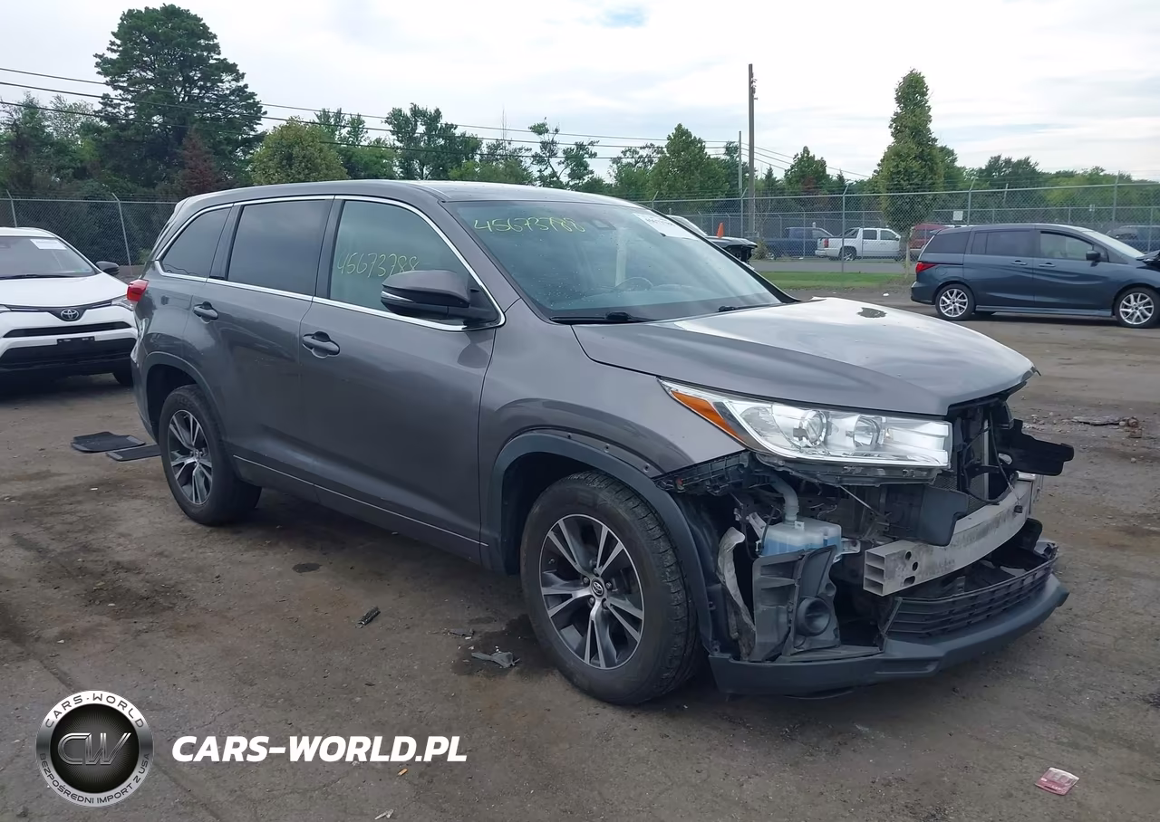 2018 Toyota Highlander Le