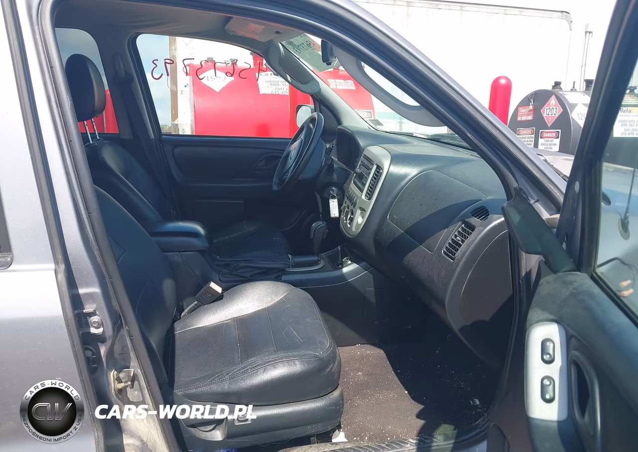 2007 Ford Escape Limited VIN:1FMCU94147KC03556 - 5