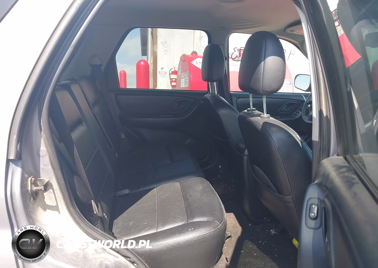 2007 Ford Escape Limited VIN:1FMCU94147KC03556 - 8