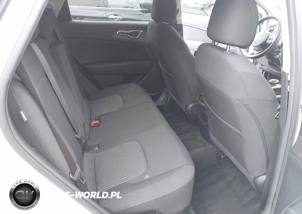 2024 Kia Sportage Hybrid Lx VIN:KNDPUCDG8R7136733 - 8