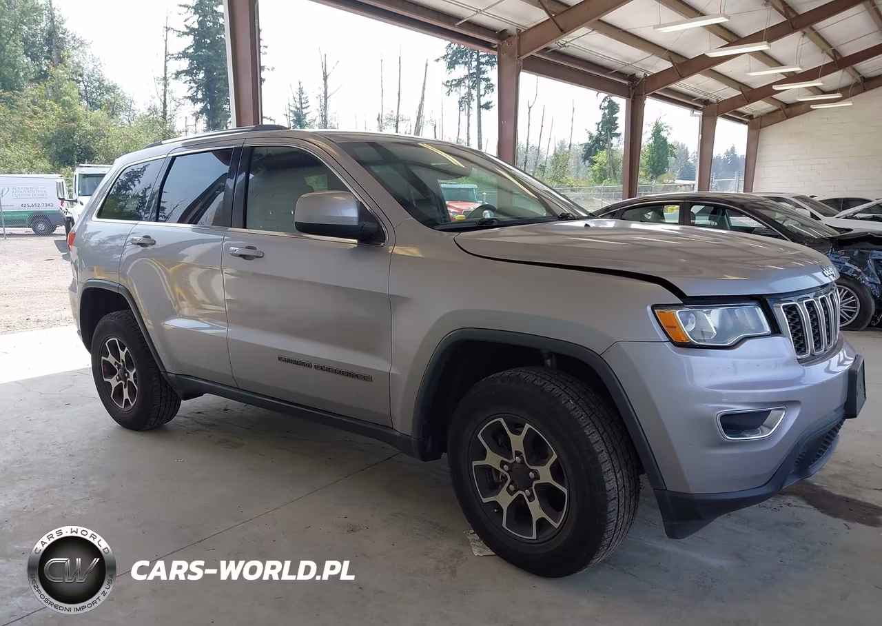 2017 Jeep Grand Cherokee Laredo VIN:1C4RJFAG0HC603544 - 13