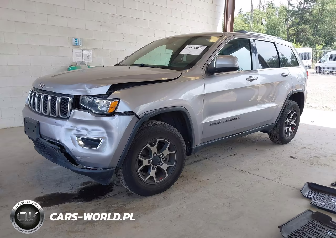 2017 Jeep Grand Cherokee Laredo VIN:1C4RJFAG0HC603544 - 2