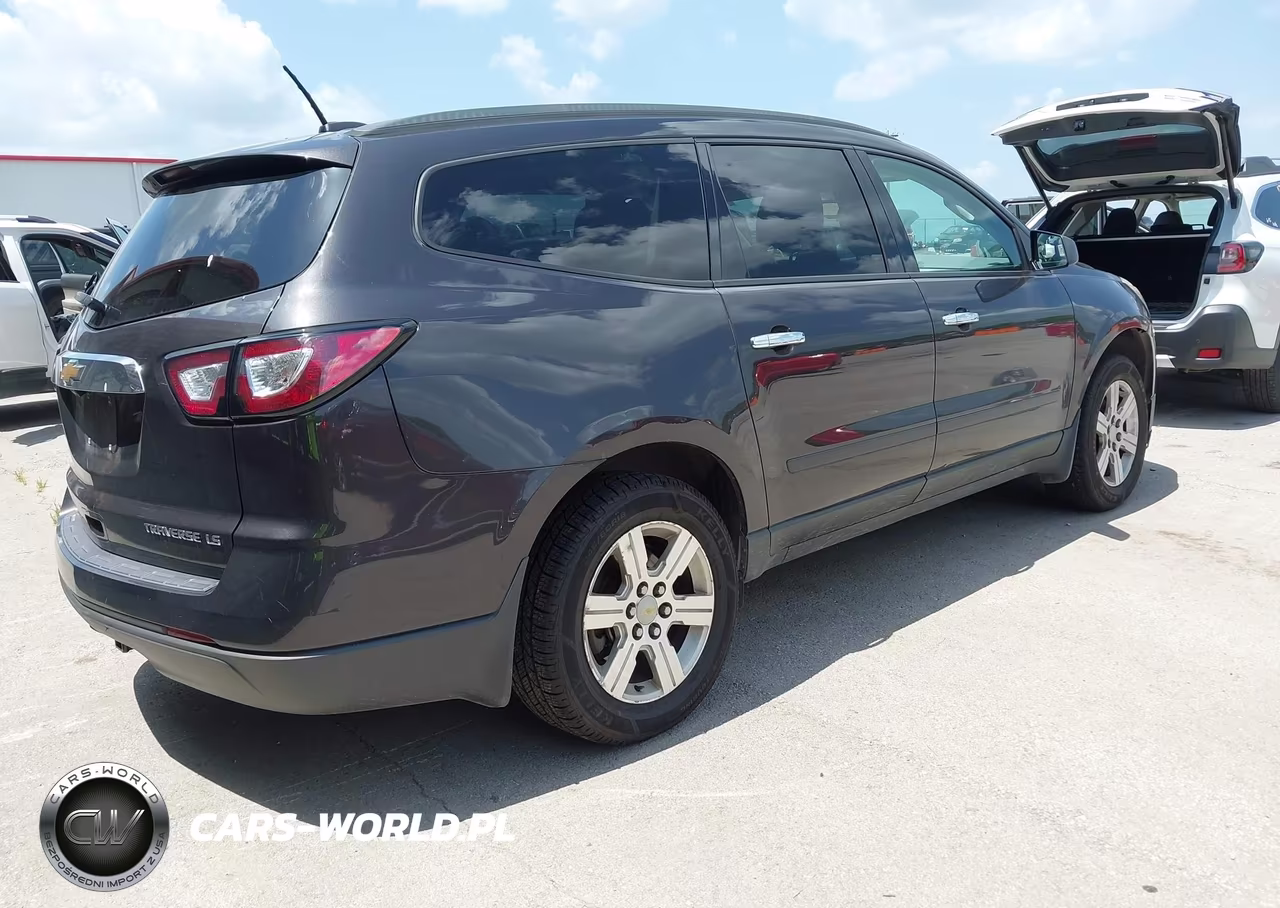 2016 Chevrolet Traverse Ls VIN:1GNKRFKD1GJ190534 - 4