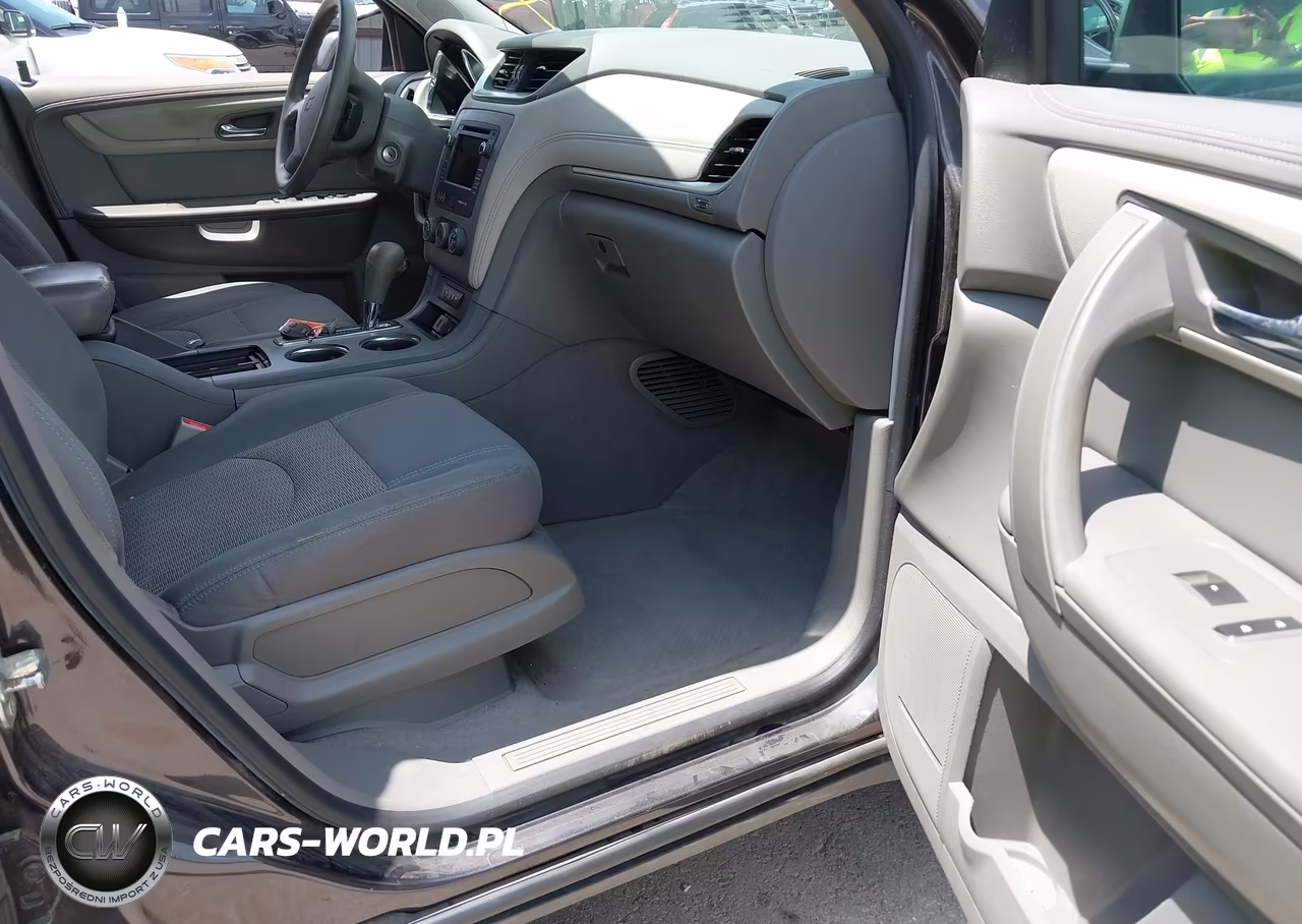 2016 Chevrolet Traverse Ls VIN:1GNKRFKD1GJ190534 - 5