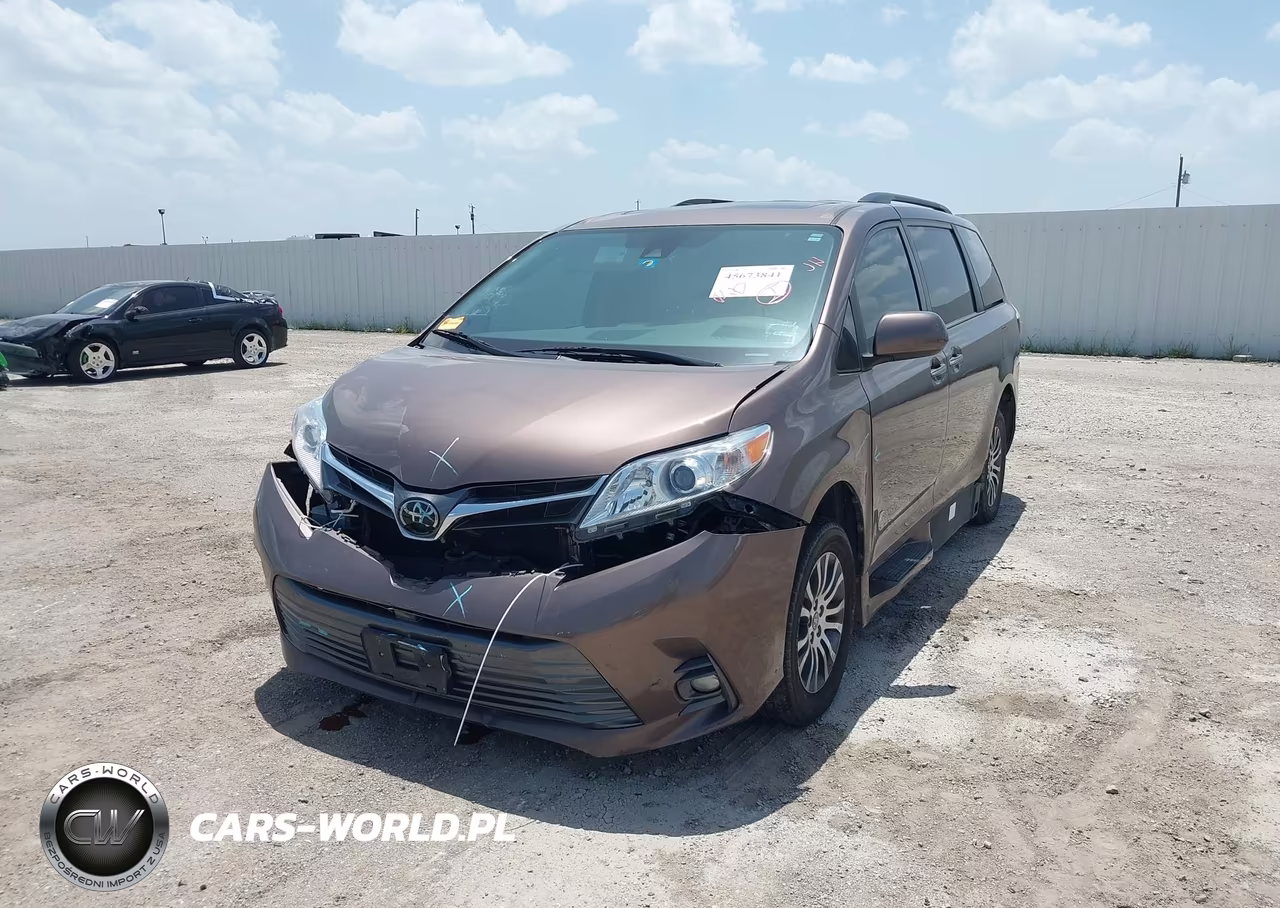 2018 Toyota Sienna Xle 8 Passenger VIN:5TDYZ3DCXJS946474 - 2