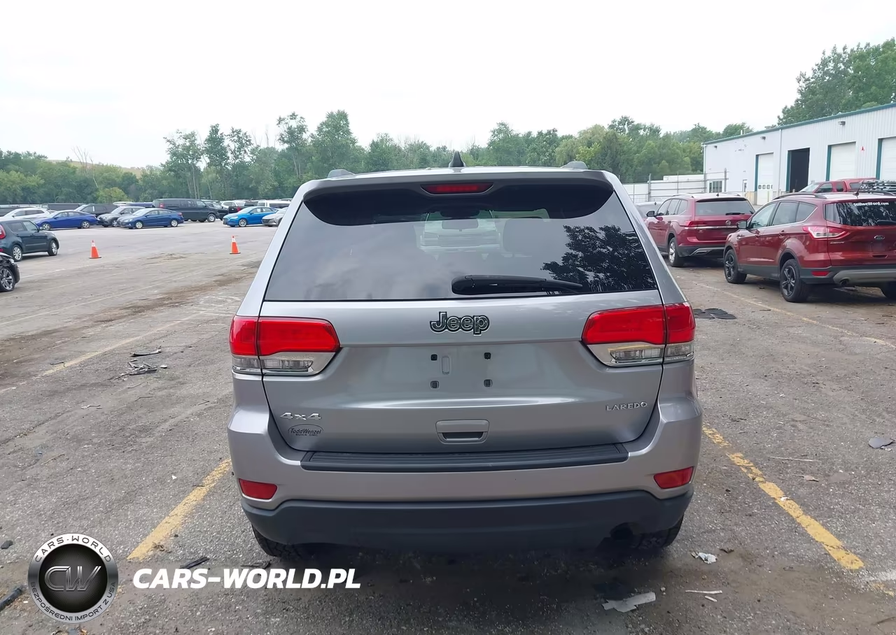 2014 Jeep Grand Cherokee Laredo VIN:1C4RJFAG6EC215004 - 16