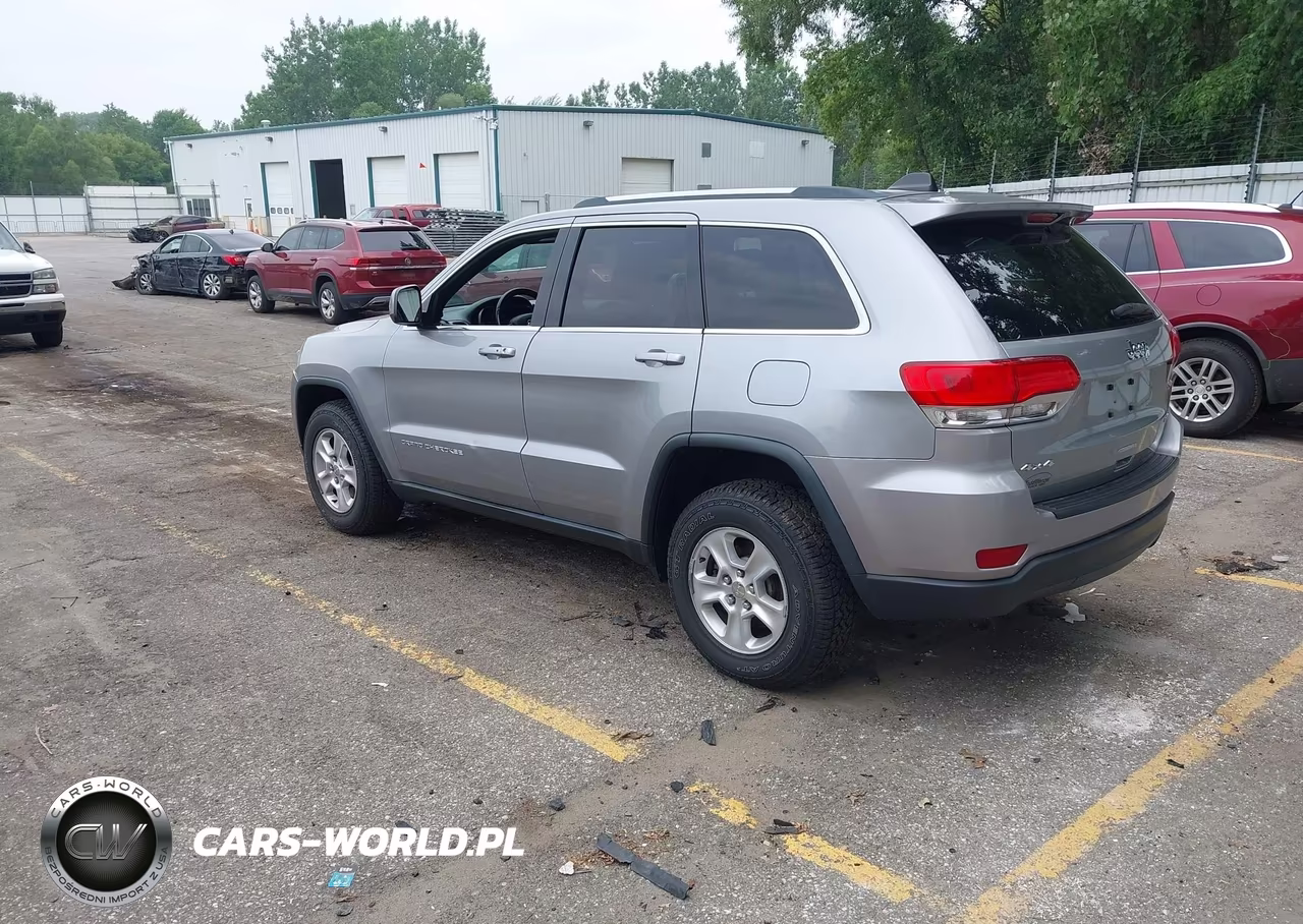 2014 Jeep Grand Cherokee Laredo VIN:1C4RJFAG6EC215004 - 3