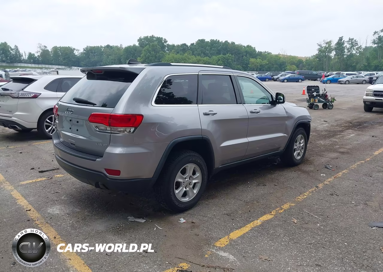 2014 Jeep Grand Cherokee Laredo VIN:1C4RJFAG6EC215004 - 4