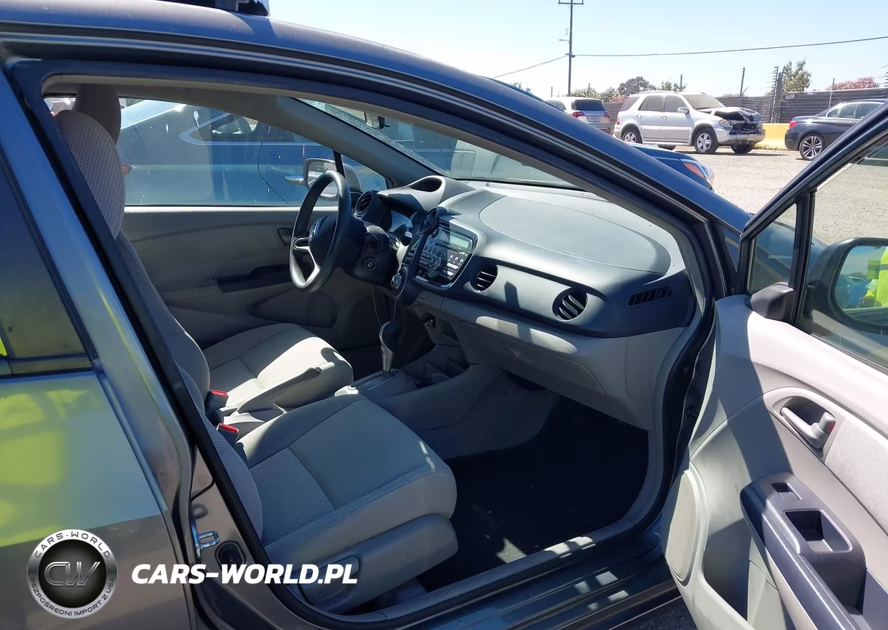 2010 Honda Insight Lx VIN:JHMZE2H55AS010421 - 5