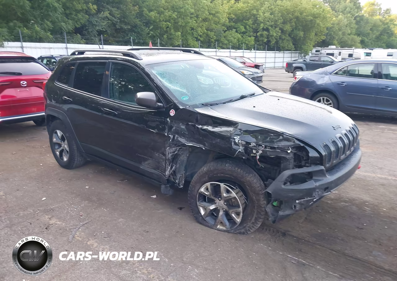 2015 Jeep Cherokee Trailhawk – zdjęcie 1 z 16