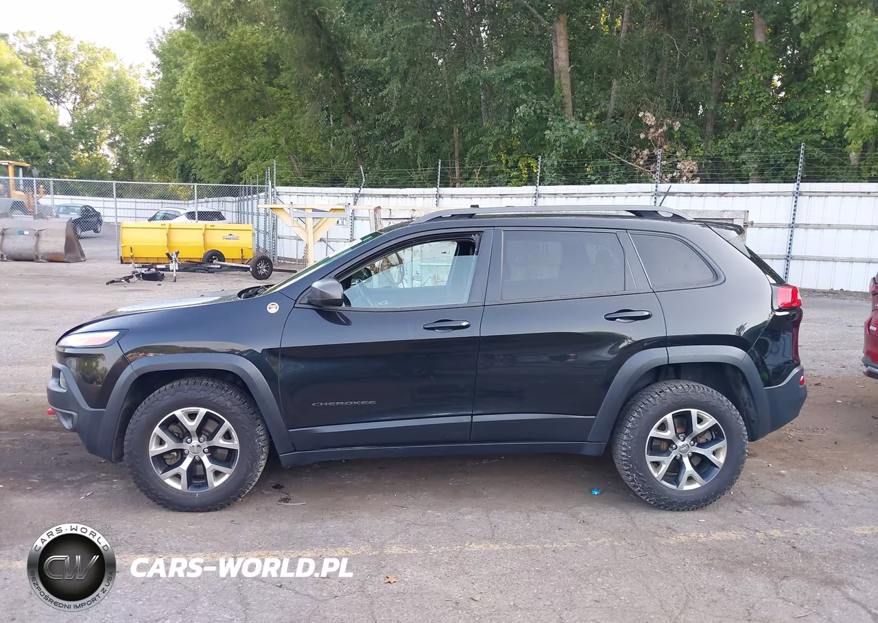 2015 Jeep Cherokee Trailhawk VIN:1C4PJMBS8FW520468 - 14