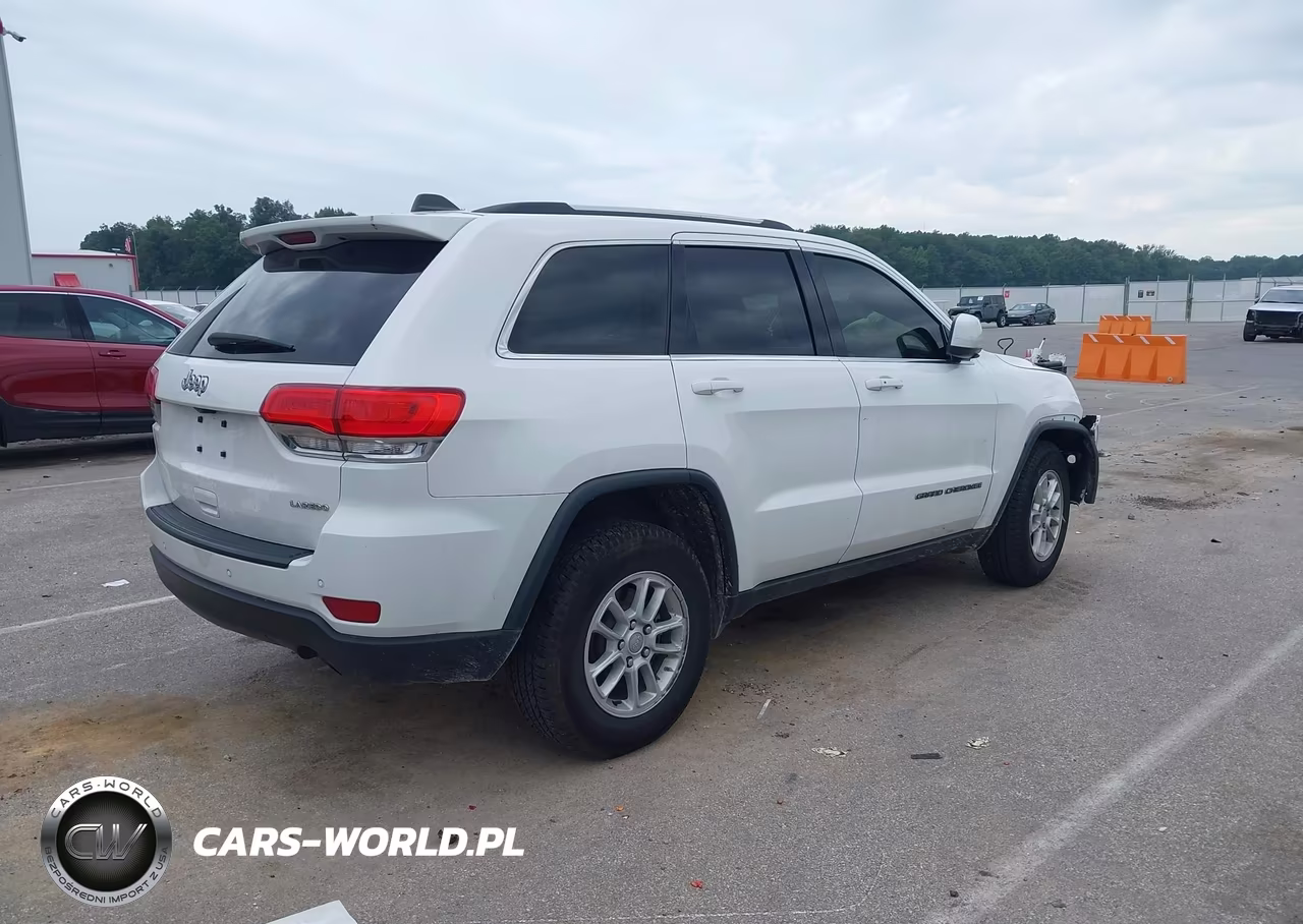 2018 Jeep Grand Cherokee Laredo E 4X2 VIN:1C4RJEAG7JC218093 - 4