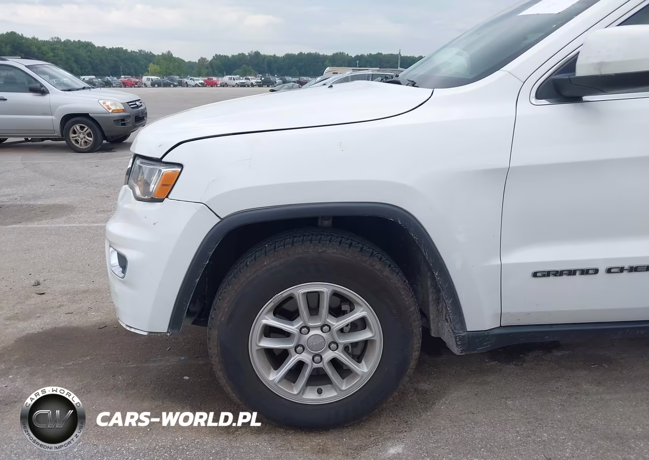2018 Jeep Grand Cherokee Laredo E 4X2 VIN:1C4RJEAG7JC218093 - 6