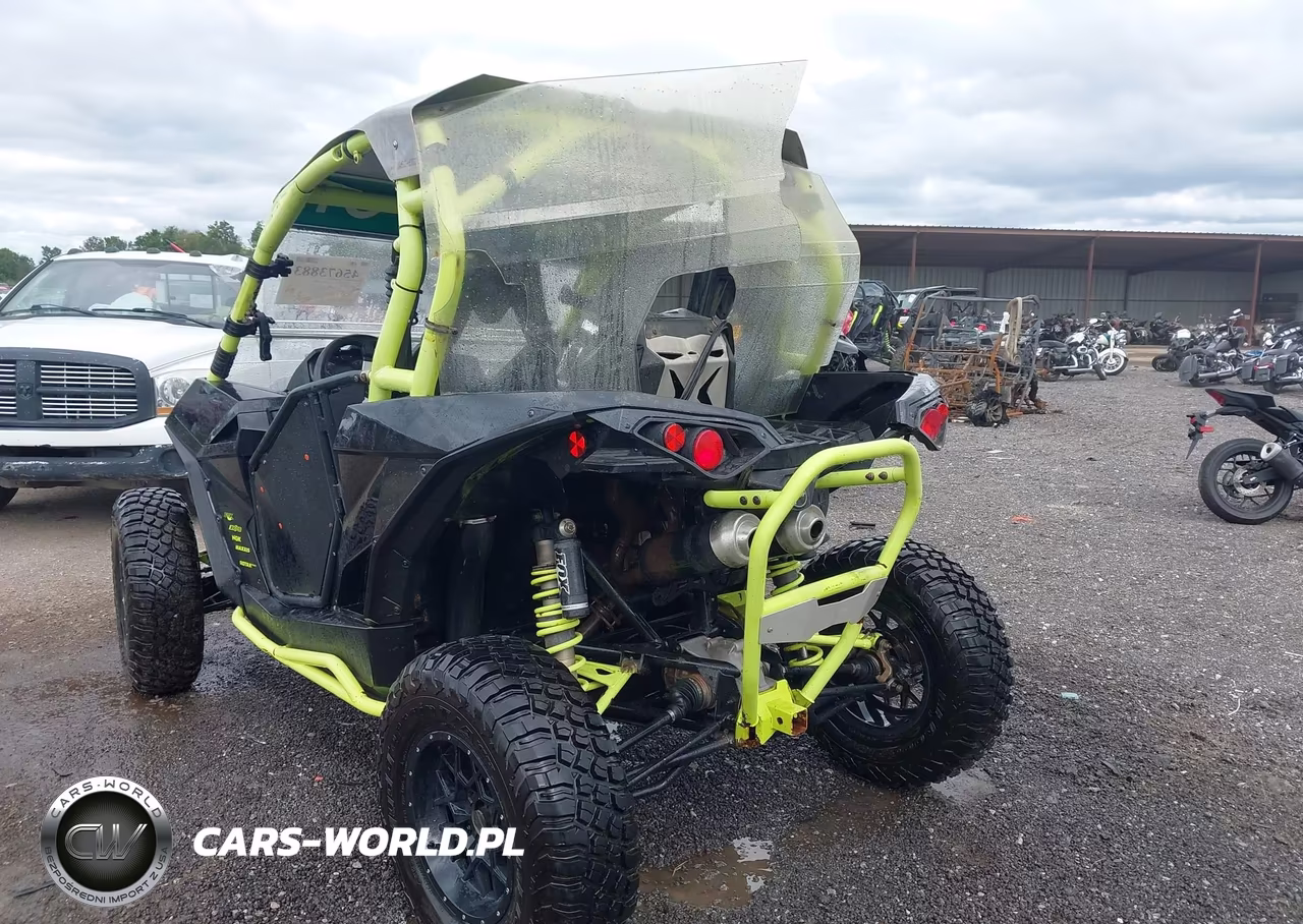 2015 Can-Am Maverick 1000R Turbo X Ds VIN:3JBPDAR24FJ002342 - 3