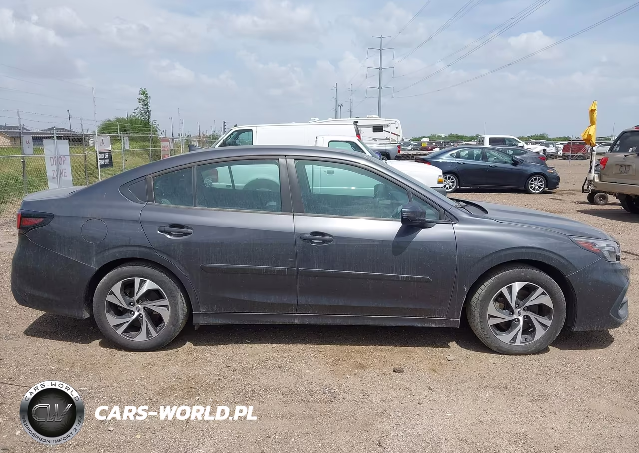 SUBARU LEGACY PRE VIN:4S3BWAC61P3011675 - 13