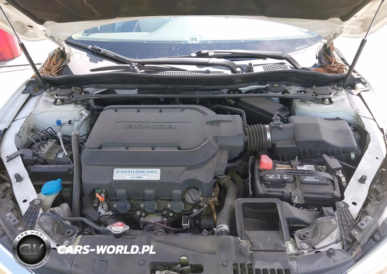 2016 Honda Accord Touring VIN:1HGCR3F98GA007083 - 10