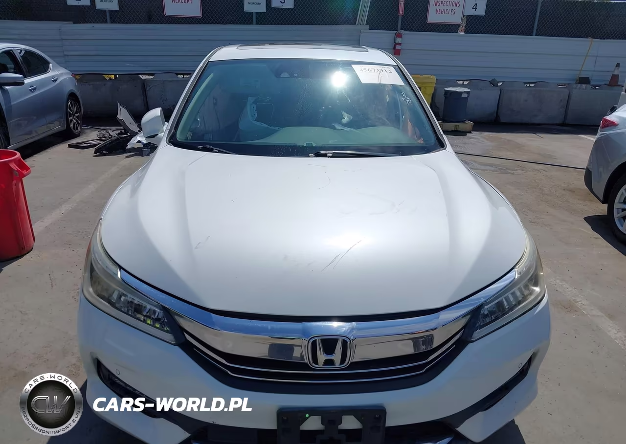 2016 Honda Accord Touring VIN:1HGCR3F98GA007083 - 12